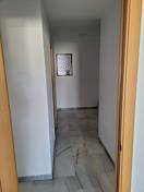 Larga temporada . Se alquila bonito piso sSIN AMUEBLAR en zona las Lagunas de Mijas