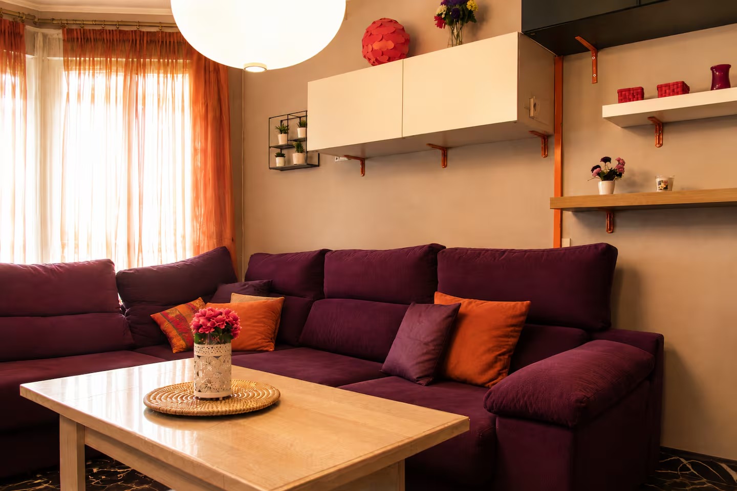 Media temporada . Desde 1.11.26-31.5.27  bonito Atico Duplex en zona Torreblanca (Fuengirola)