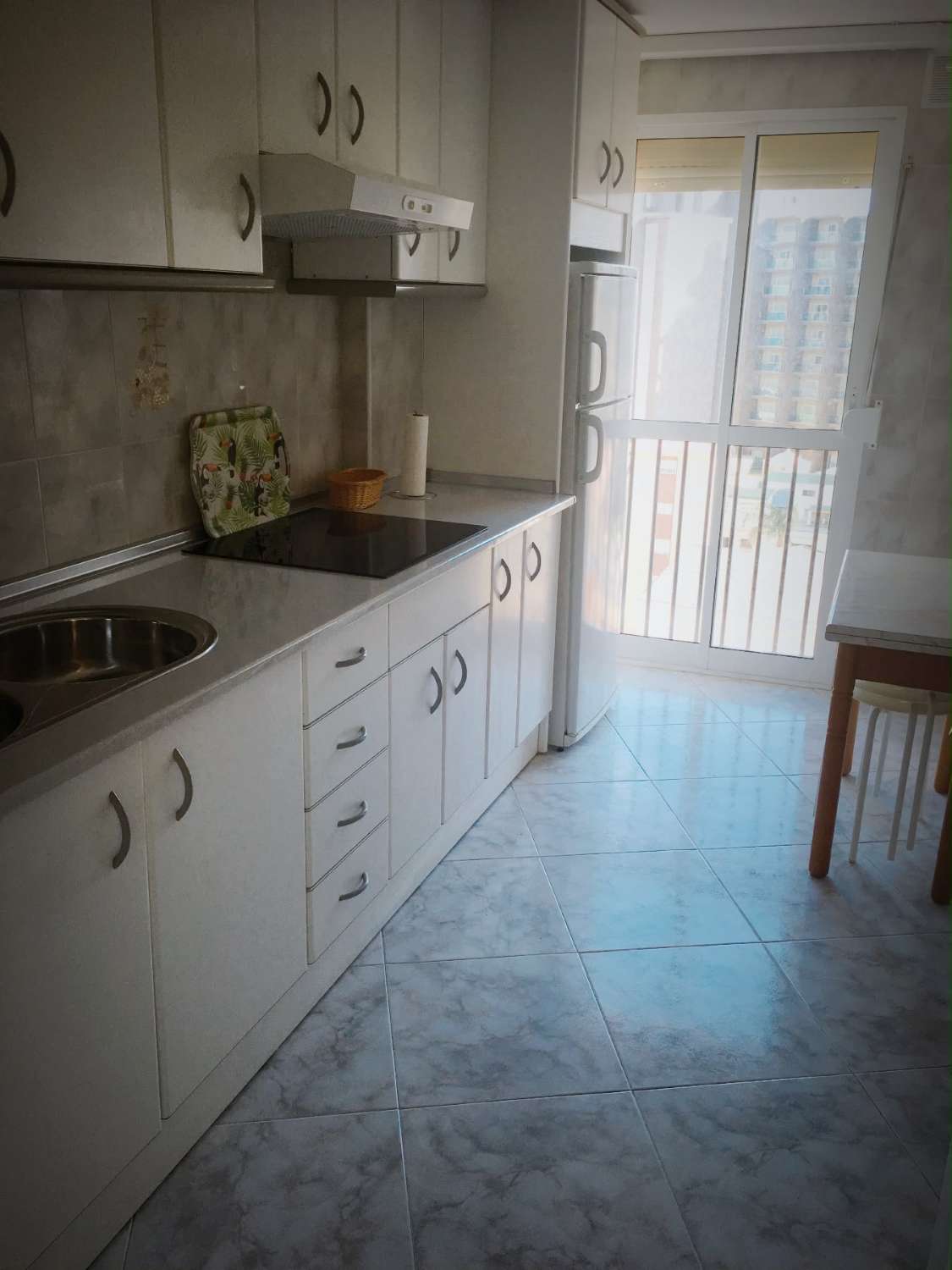 Media Temporada. Se alquila desde ahora -30.6.27 bonito  apartamento con vistas al mar en 2ª línea de playa  zona Playamar - Los Alamos (Torremolinos)