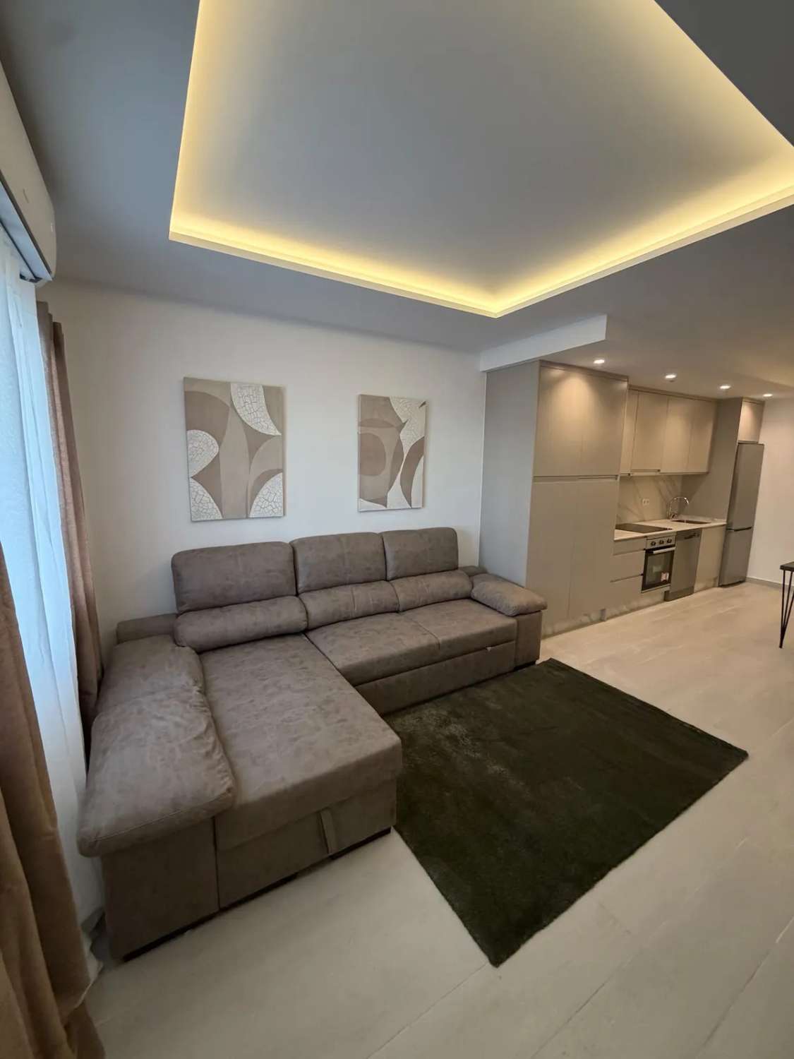 Täysin uusi kaksikerros myynnissä Montemarin alueella (Torremolinos)