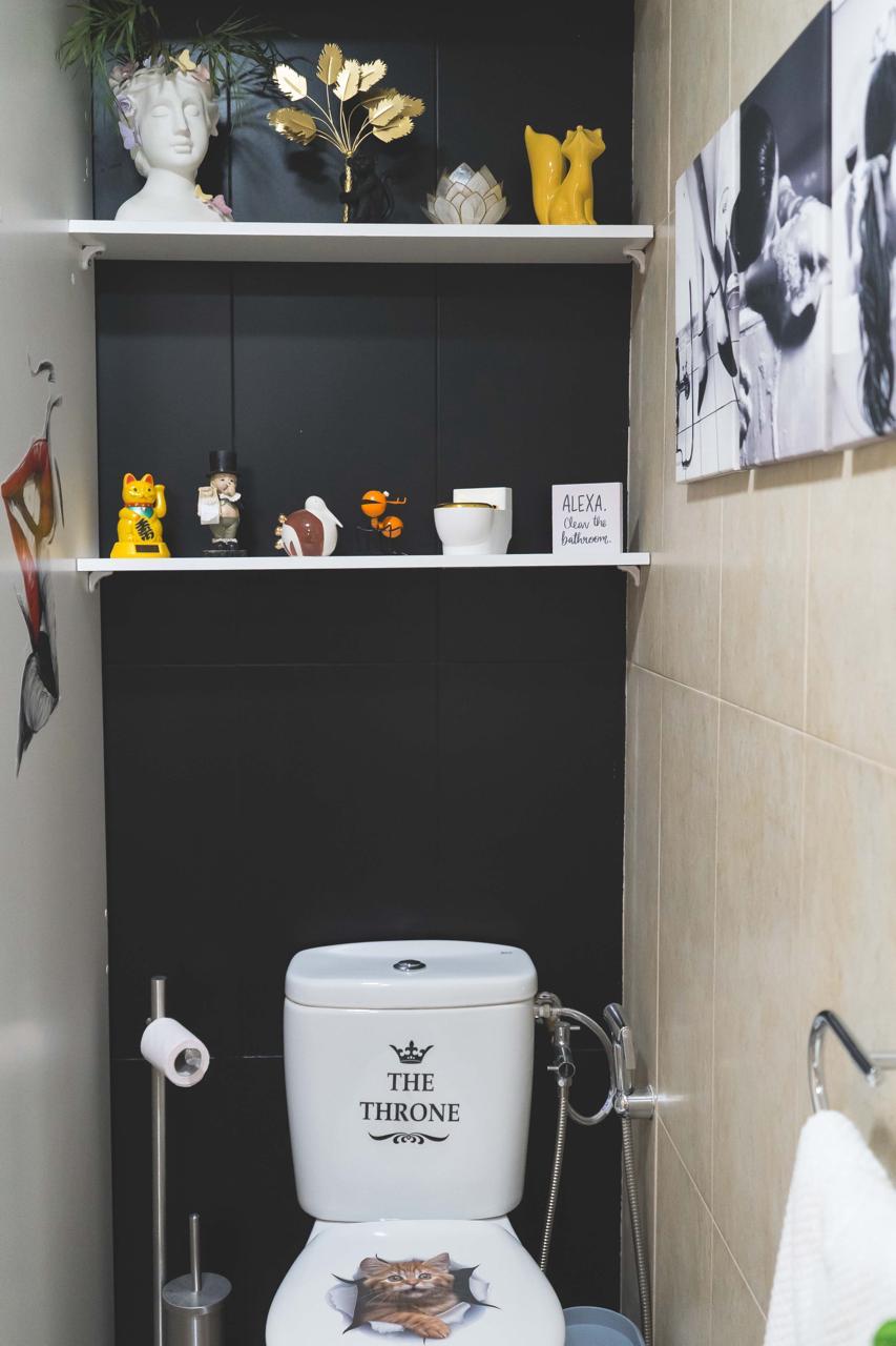 Media temporada . Se alquila de 1.10.26-31.5.27 bonito apartamento en La Carihuela ( Torremolinos)