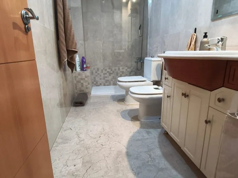 Se vende bonito apartamento amueblado  en Benalmádena