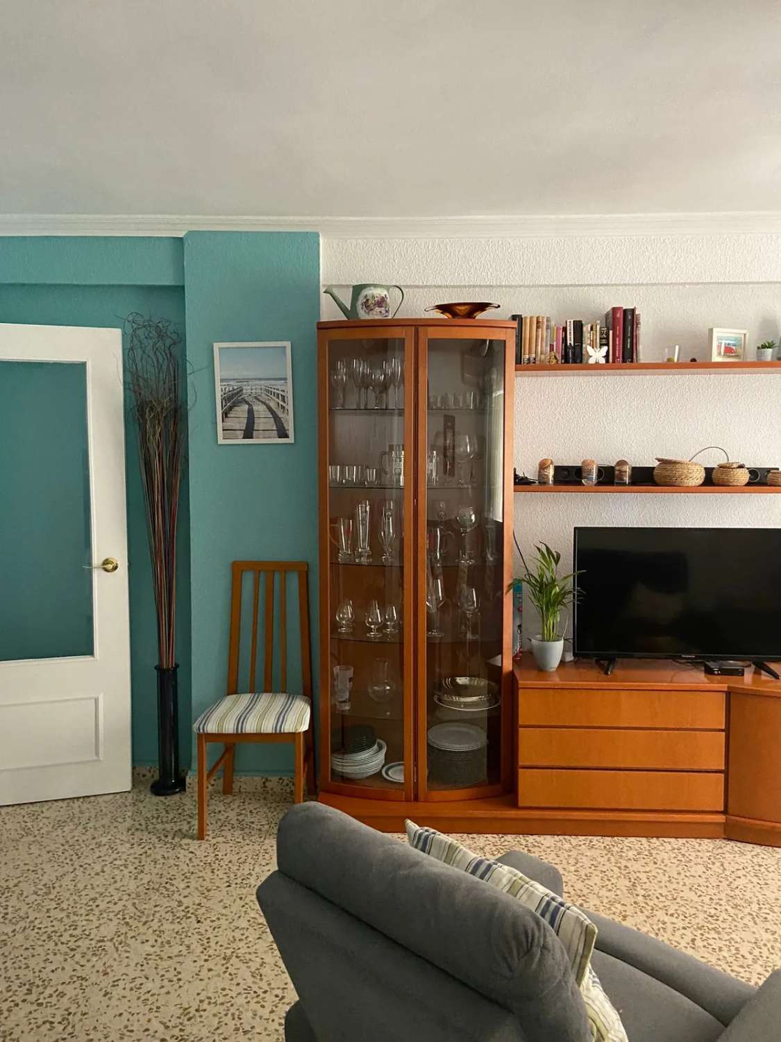 MEDIA TEMPORADA SE ALQUILA DESDE  2.1.27-31.3.27  BONITO APARTAMENTO EN TORREMOLINOS