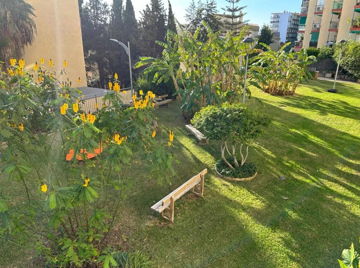 MEDIA TEMPORADA SE ALQUILA DESDE  2.1.27-31.3.27  BONITO APARTAMENTO EN TORREMOLINOS