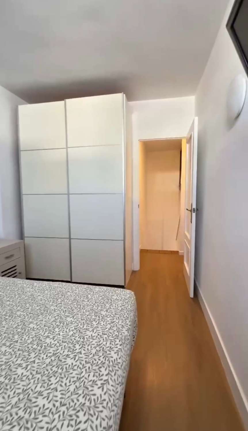 Kaksikerroksinen kattohuoneisto myynnissä Los Bolichesin alueella (Fuengirola)