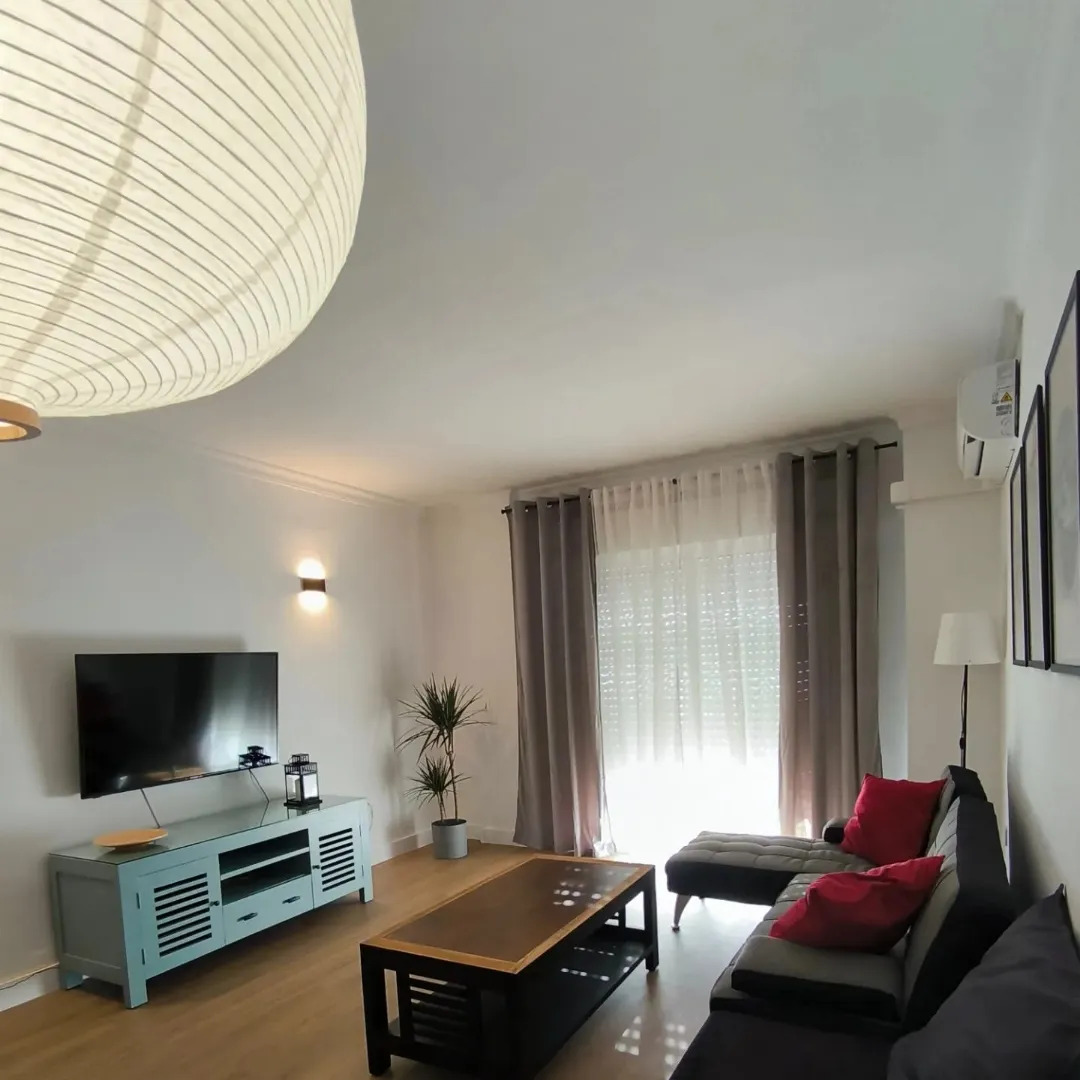 Kaksikerroksinen kattohuoneisto myynnissä Los Bolichesin alueella (Fuengirola)