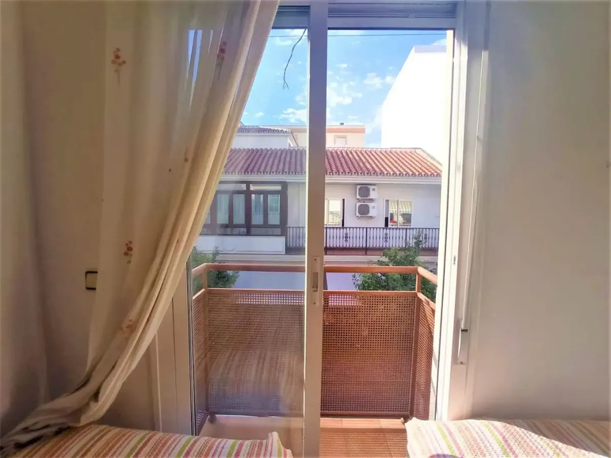 Asunto myynnissä Los Bolichesissa (Fuengirola)