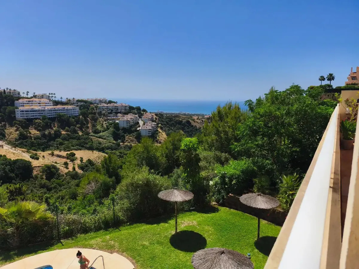 Pieni huoneisto myynnissä Sitio de Calahonda (Mijas)