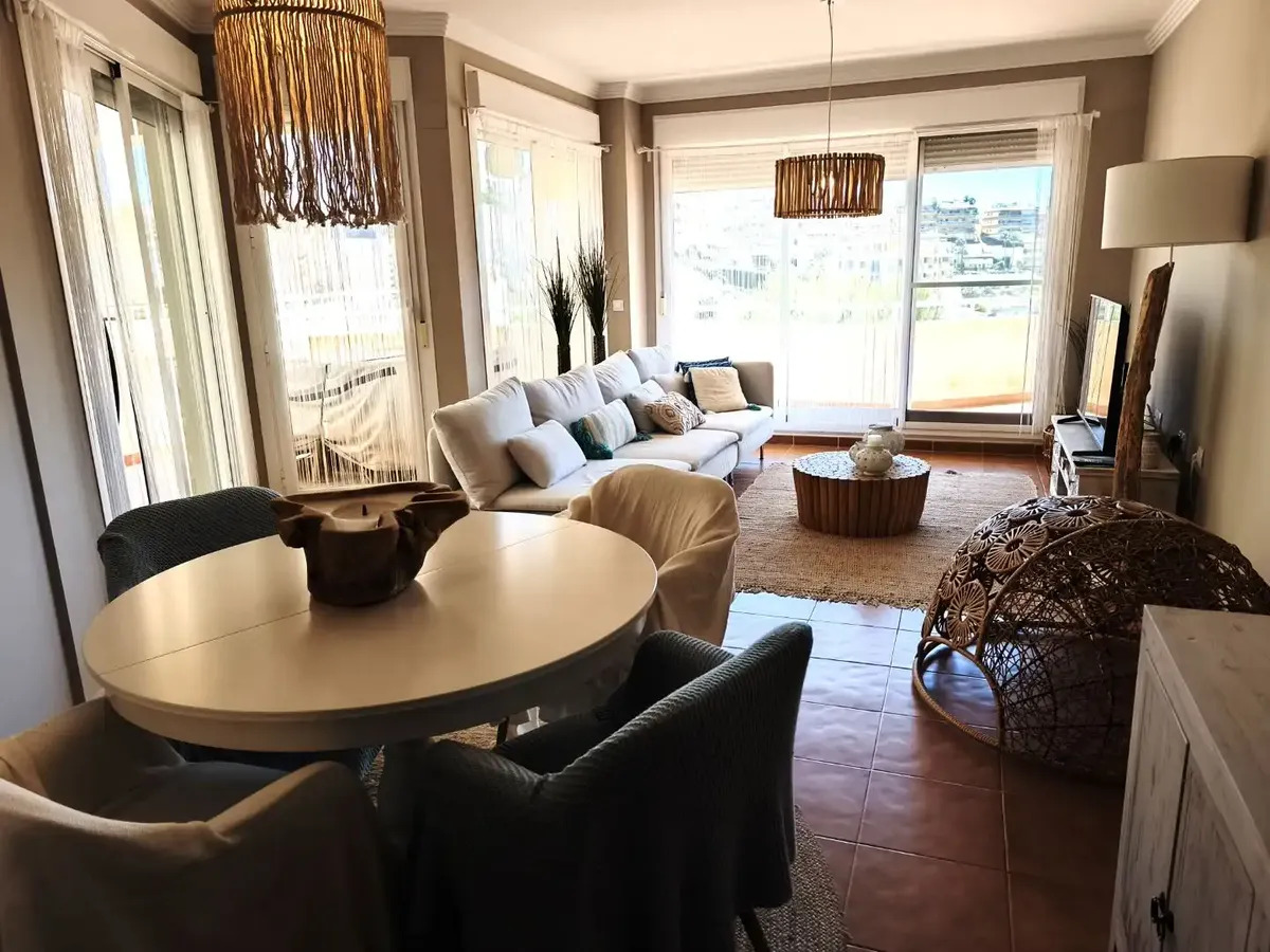 Pieni huoneisto myynnissä Sitio de Calahonda (Mijas)