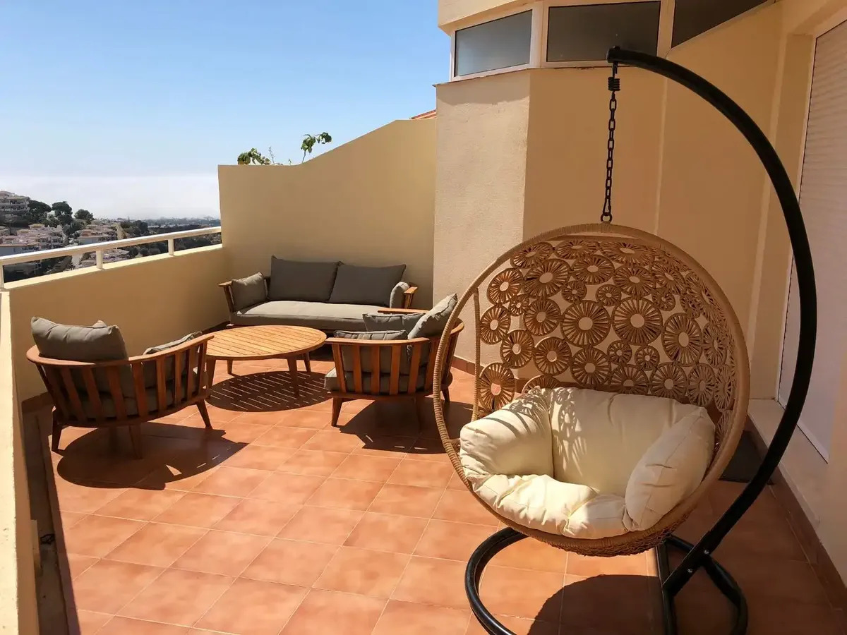 Pieni huoneisto myynnissä Sitio de Calahonda (Mijas)