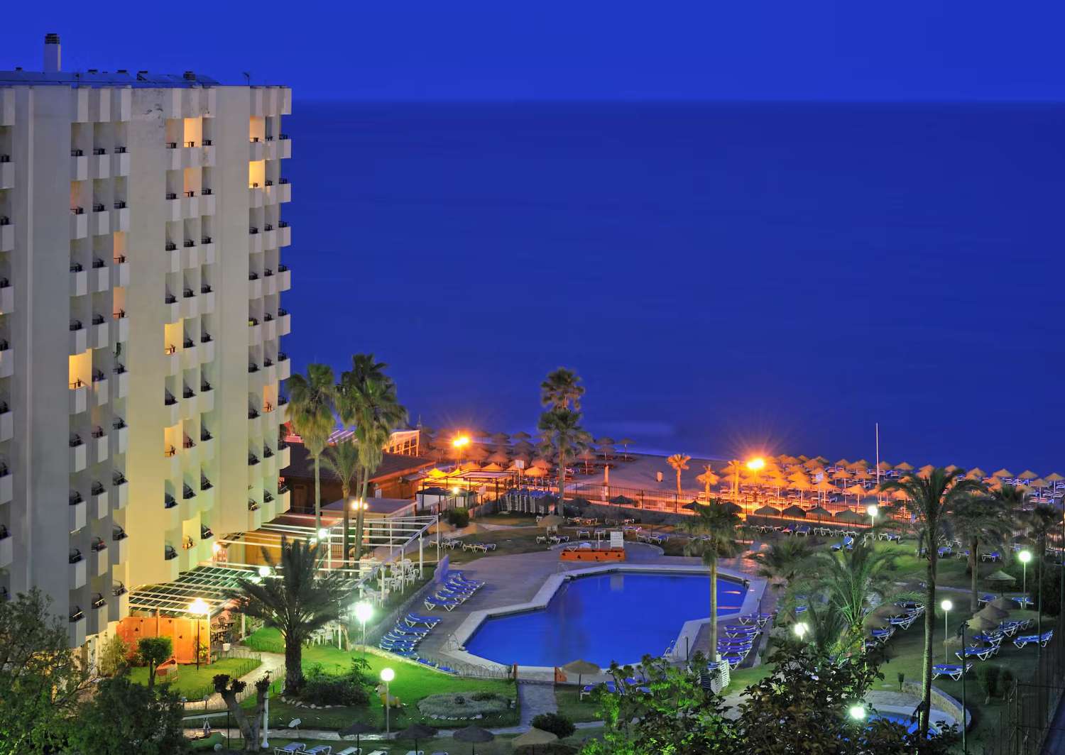 Midt i sesongen. Til leie fra 25.11.26-28.2.27 Fin studio med havutsikt i området mellom Carihuela og Benalmadena