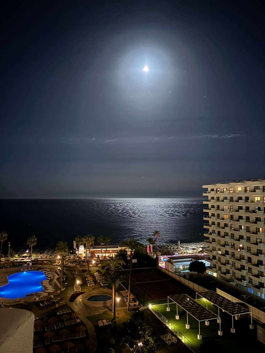 Midt i sesongen. Til leie fra 25.11.26-28.2.27 Fin studio med havutsikt i området mellom Carihuela og Benalmadena