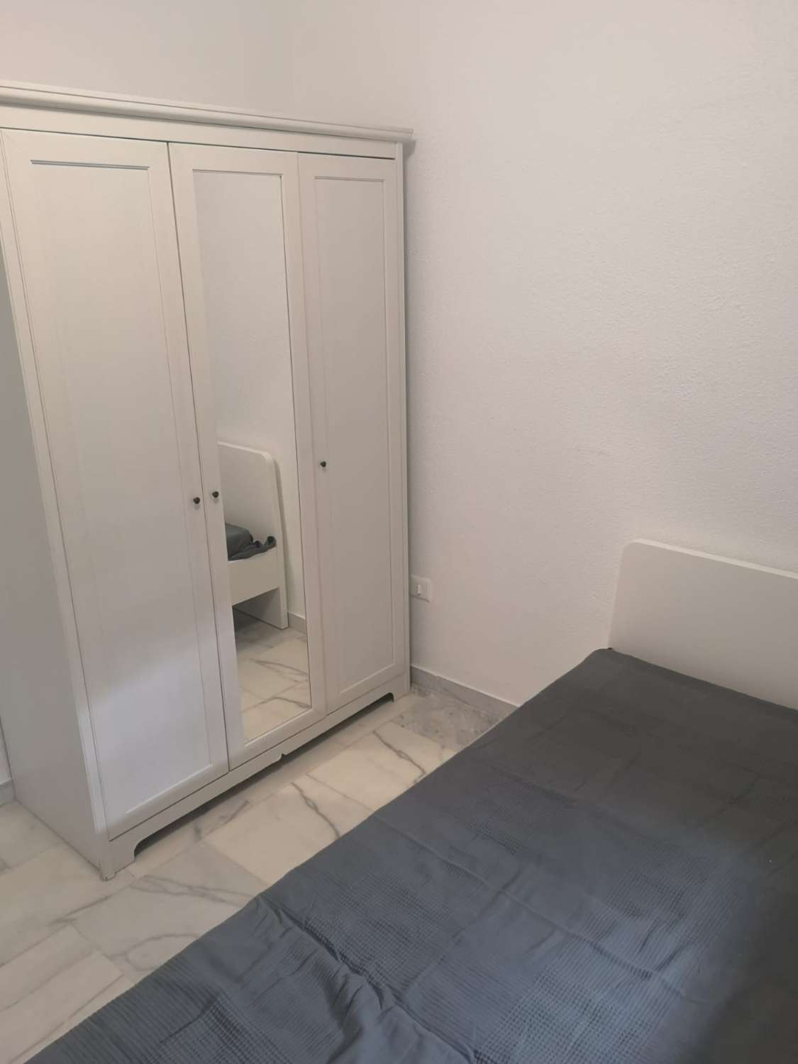 Larga Temporada  . Se alquila desde  15.11.26 bonito Atico Duplex en zona de Nueva Torrequebrada (Benalmadena)
