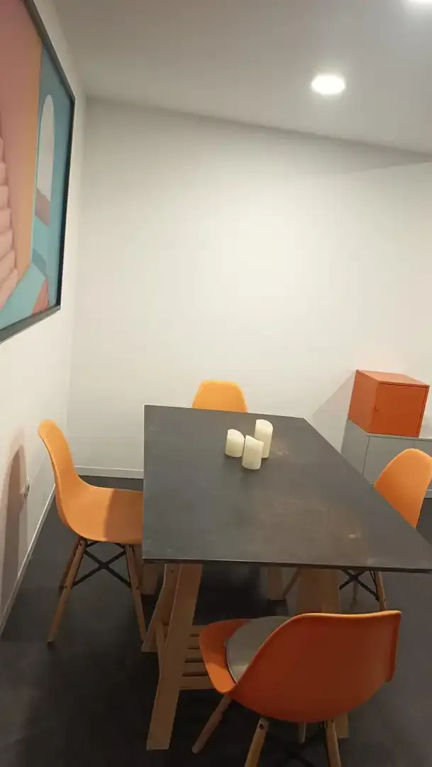 Media Temporada . Se alquila de 1.11.26 -31.3.27 bonitos apartamento reformado en el centro de Torremolinos