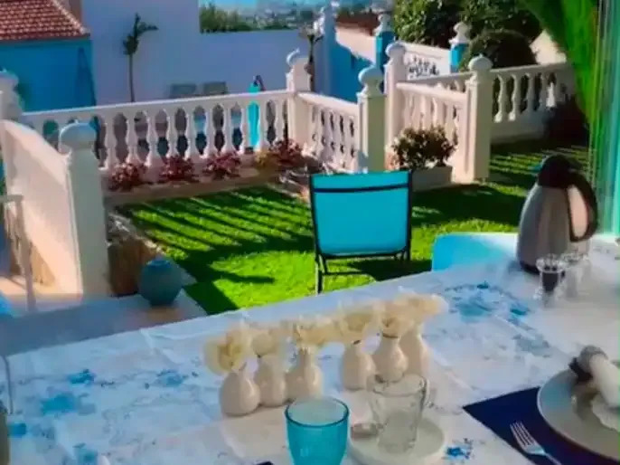Lyxvilla med havsutsikt och ett sammanlagt boutique-B&B-företag till salu i Benalmadena (Costa del Sol).