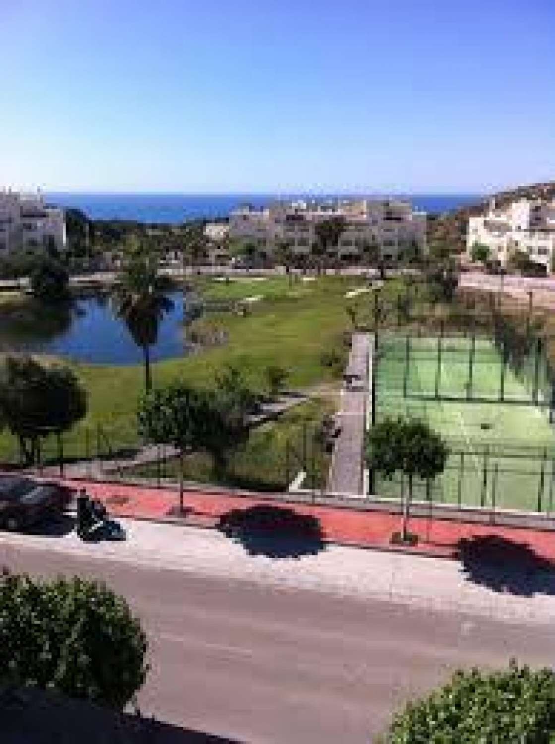 Media Temporada . Se alquila  desde 1.10.26-31.5. 27 bonito apartamento en zona Arenal (Benalmádena )