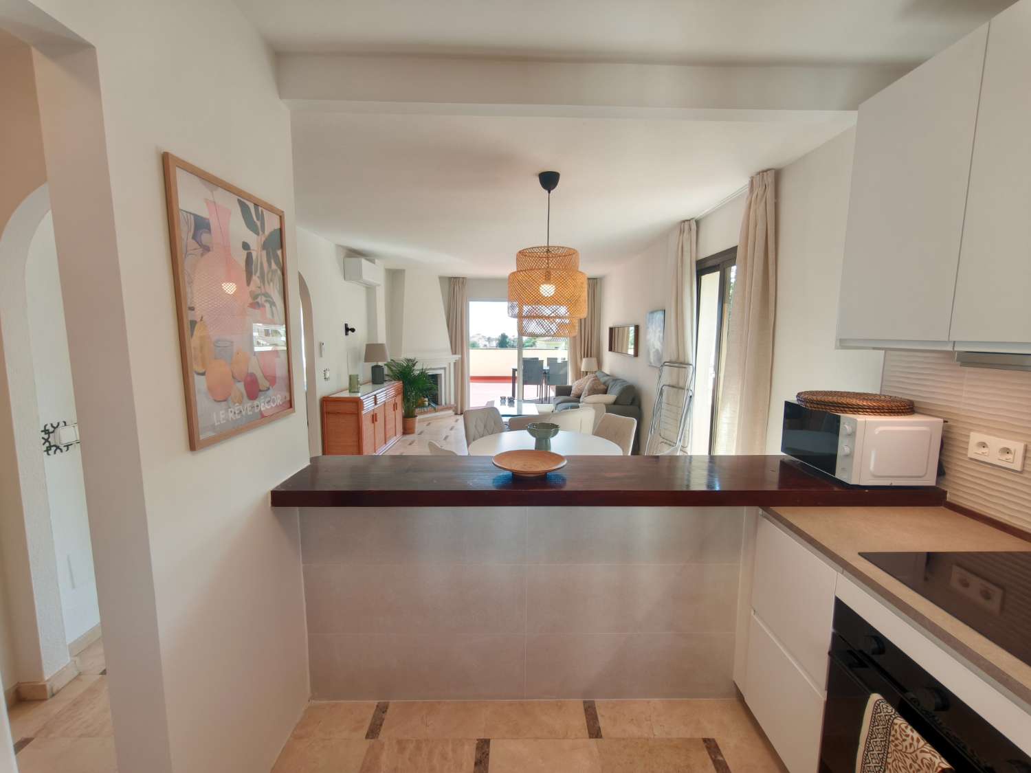 Larga temporada . Se alquila magnifico apartamento con vistas al mar en Riviera del  Sol (Mijas)