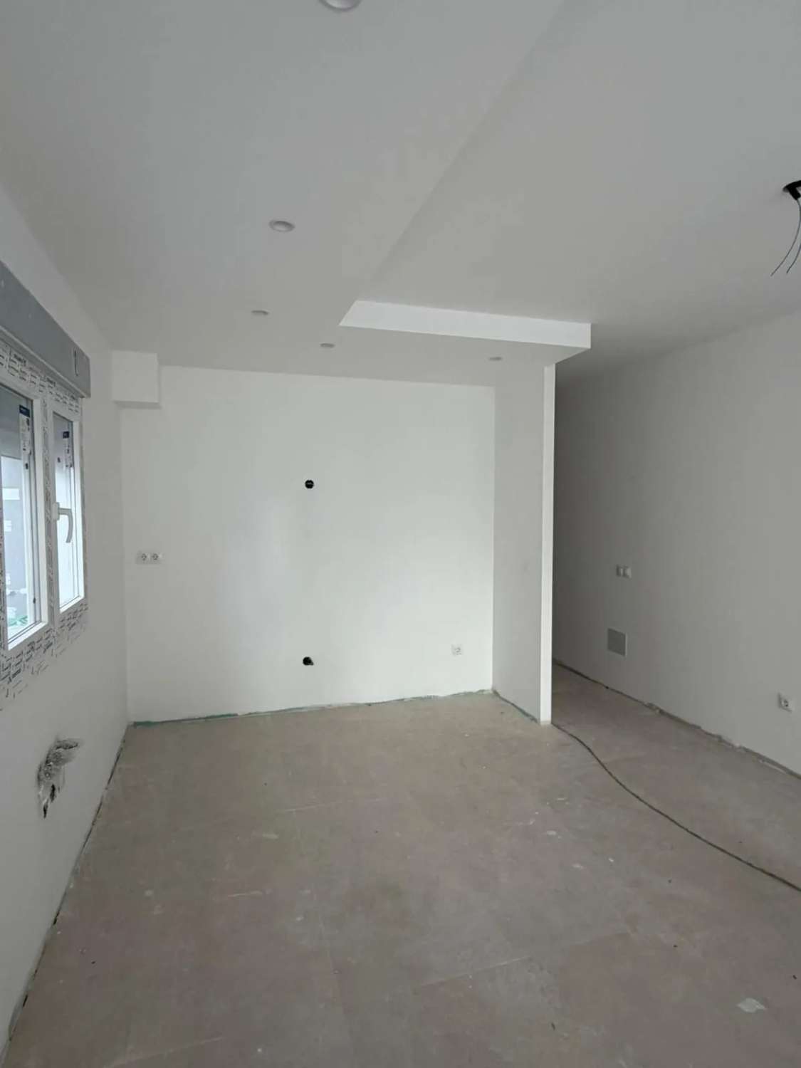 Gloednieuw appartement te koop in de omgeving van Montemar (Torremolinos)
